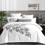 Lenjerie pat dublu, FINET FIN, 4 piese, Alb, model elegant cu flori, BG8015